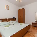 Franka Apartmán Stanici